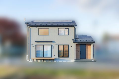 木目の温かさを感じるナチュラルモダンな家