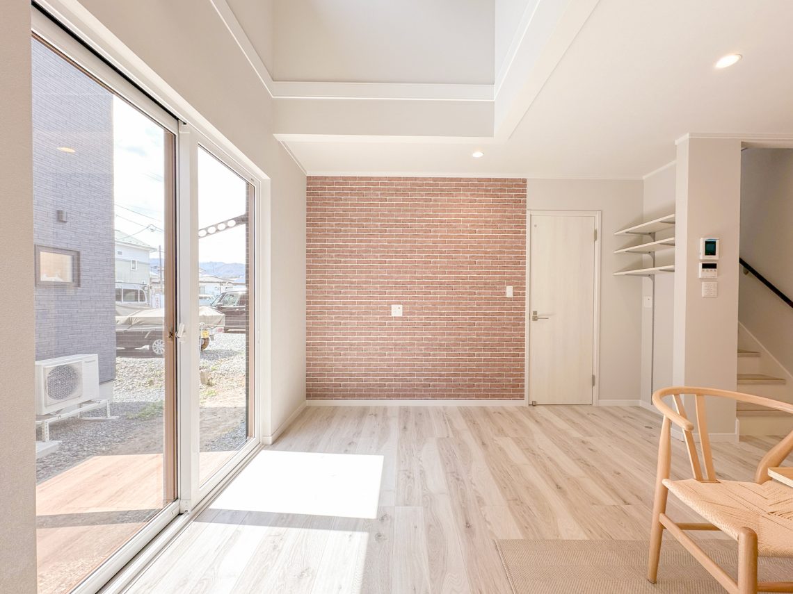 お家アスレチックがある吹抜けリビングのお家