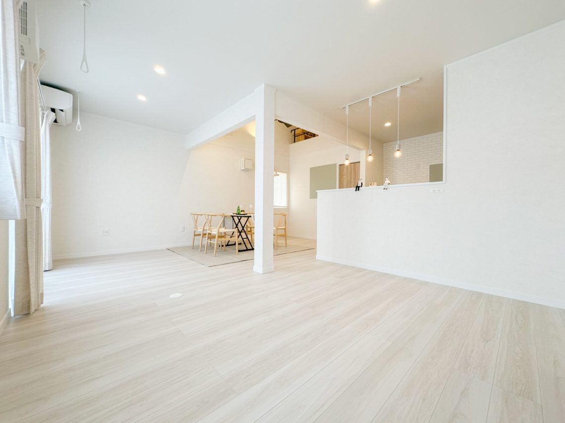 リビング直結型のロフトがある39坪4LDKの平屋