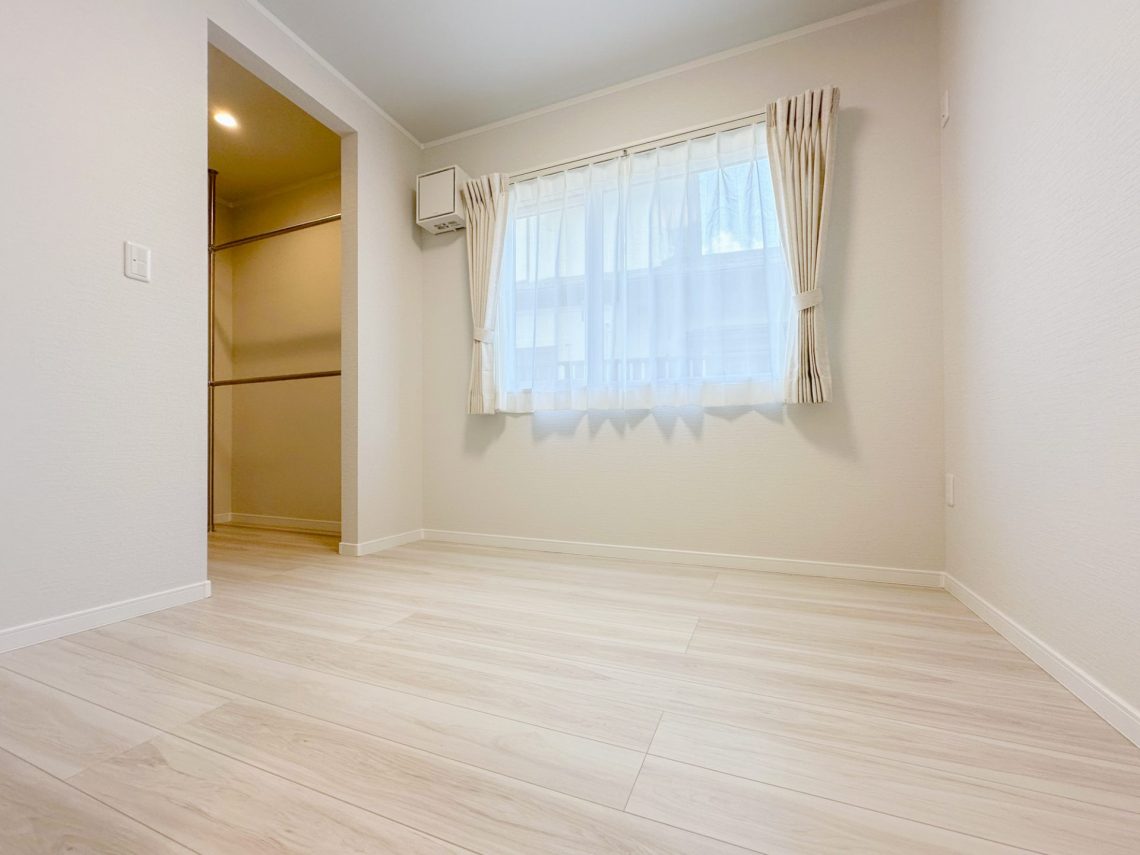 リビング直結型のロフトがある39坪4LDKの平屋