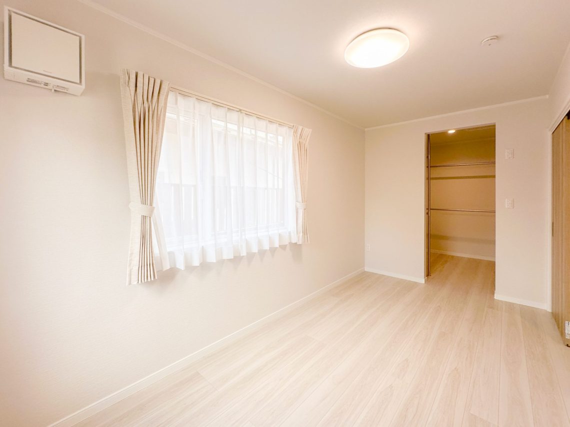 リビング直結型のロフトがある39坪4LDKの平屋