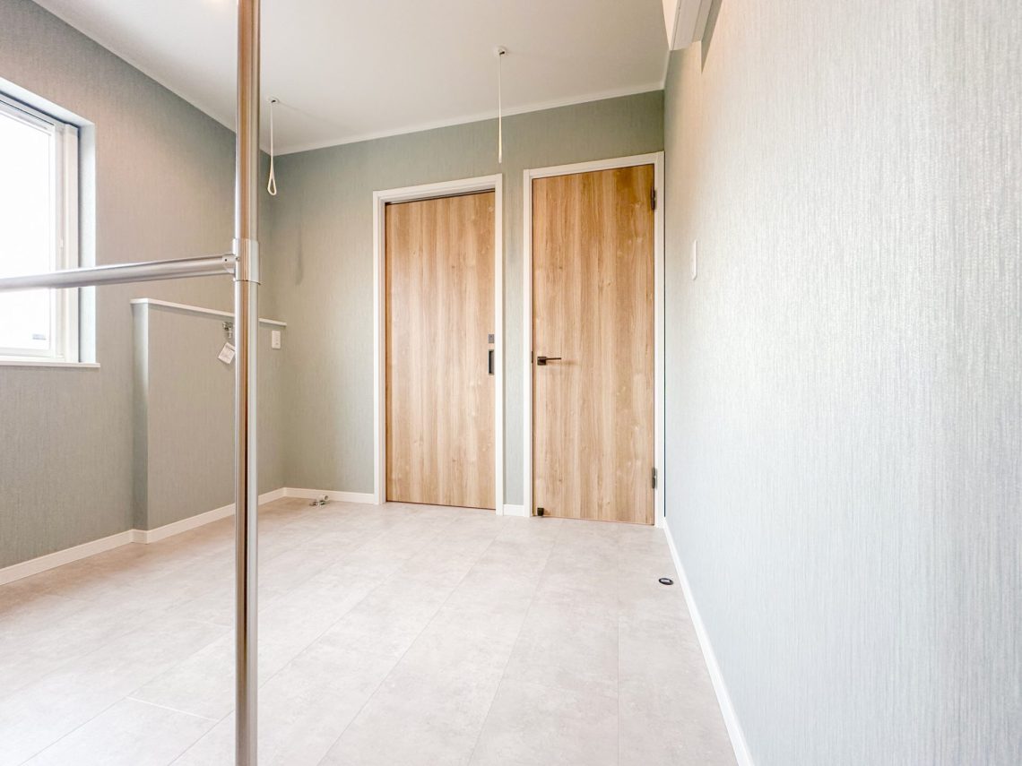 リビング直結型のロフトがある39坪4LDKの平屋