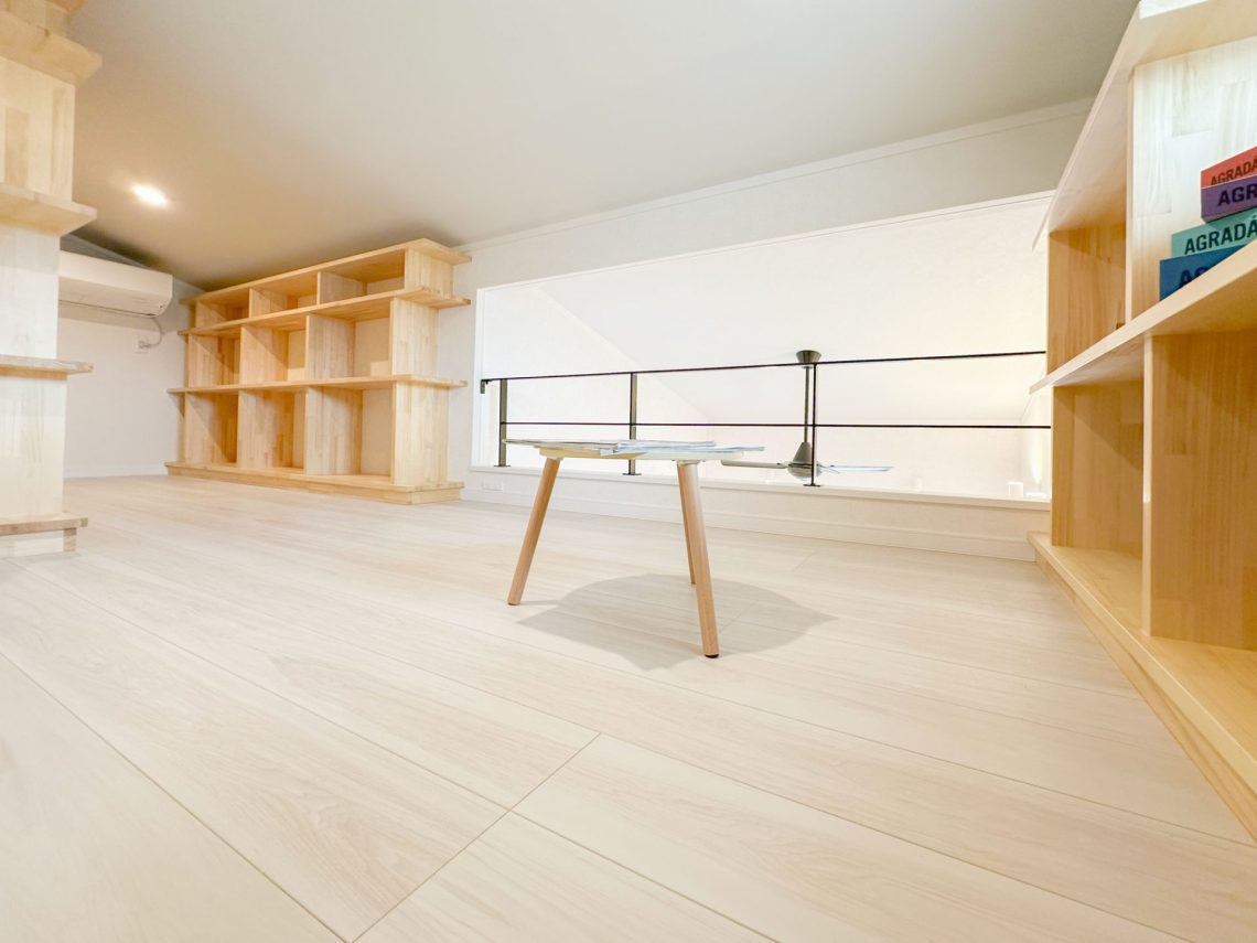 リビング直結型のロフトがある39坪4LDKの平屋