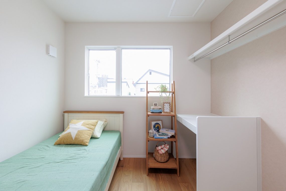 大ボリュームの25坪!吹抜け付きの真似したくなる家事ラク間取り