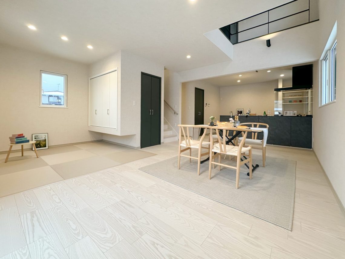 【予約不要・自由見学可能】吹抜け×和室の和モダンの家【完成見学会】