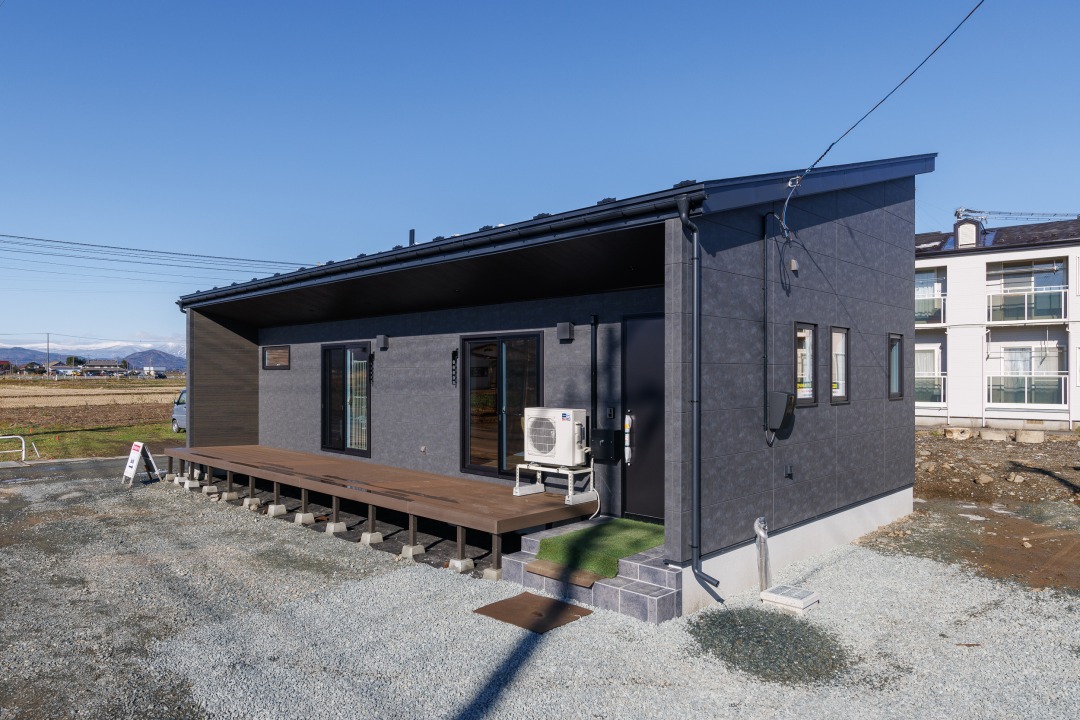 16畳リビングと勾配天井で開放感抜群の平屋