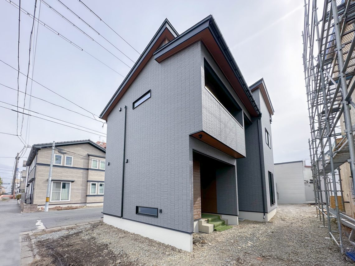 広々土間収納と3帖の書斎がある30坪のお家