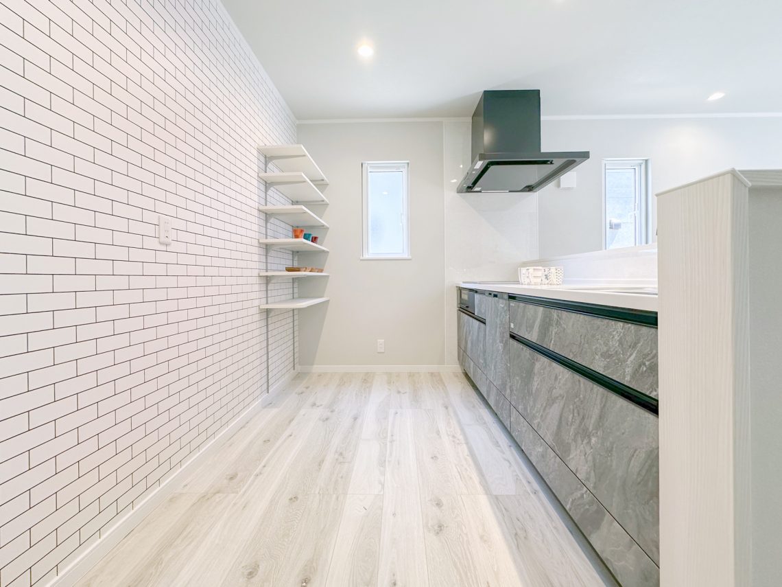 お家アスレチックがある吹抜けリビングのお家